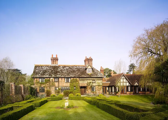 Top Hotels in Charming Horley, Surrey